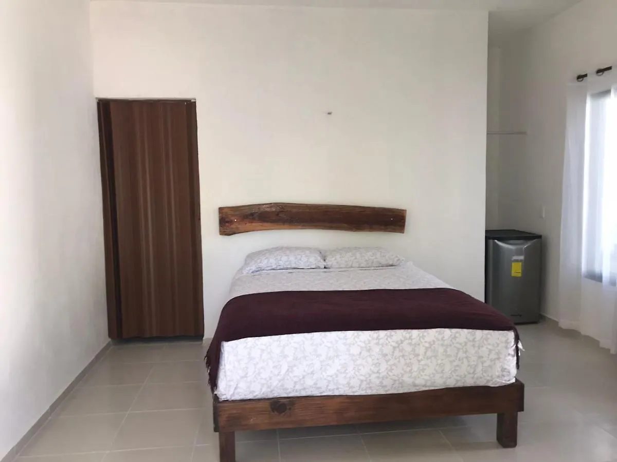 Homestay King'S Tuuch Bacalar - Cerca De La Laguna