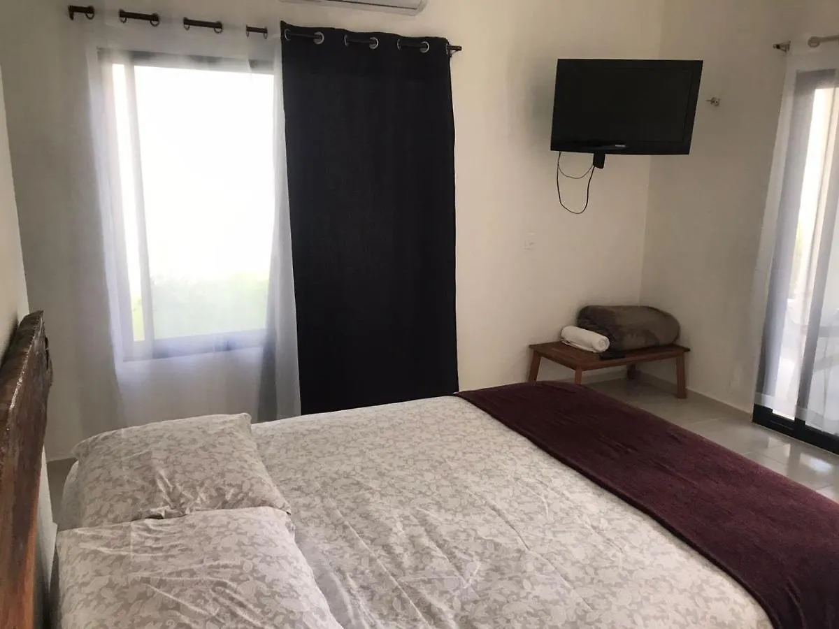 King'S Tuuch Bacalar - Cerca De La Laguna Homestay