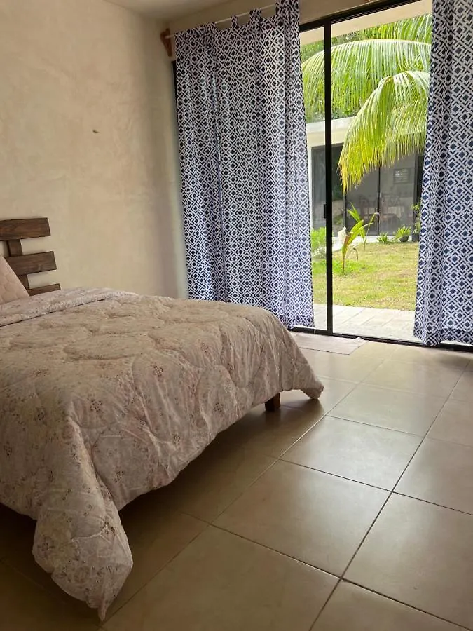 Homestay King'S Tuuch Bacalar - Cerca De La Laguna Mexico