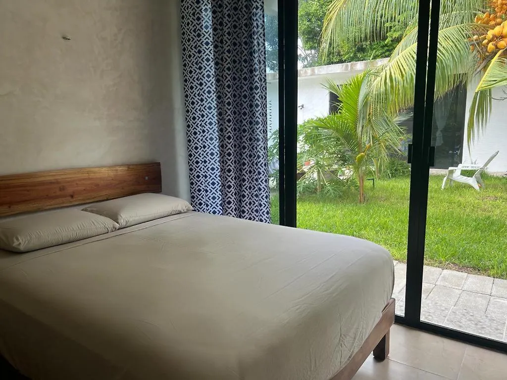 Homestay King'S Tuuch Bacalar - Cerca De La Laguna